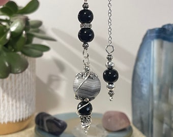 Black Agate Crystal Dowsing Pendulum, Faceted Crystal Pendulum, Dowsing Rod, Reiki Divination, Energy Healing, Chakra Healing, Metaphysical