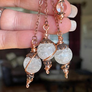 Mini Crackle Quartz Crystal Dowsing Pendulum for Clarity, Self-Trust & Energy Balance 5 inches afbeelding 6