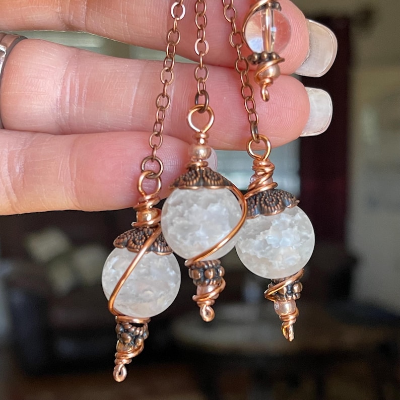 Mini Crackle Quartz Crystal Dowsing Pendulum for Clarity, Self-Trust & Energy Balance 5 inches afbeelding 6