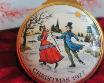 Halcyon Days Christmas 1977 Victorian Ice Skating Trinket Box ,boxed