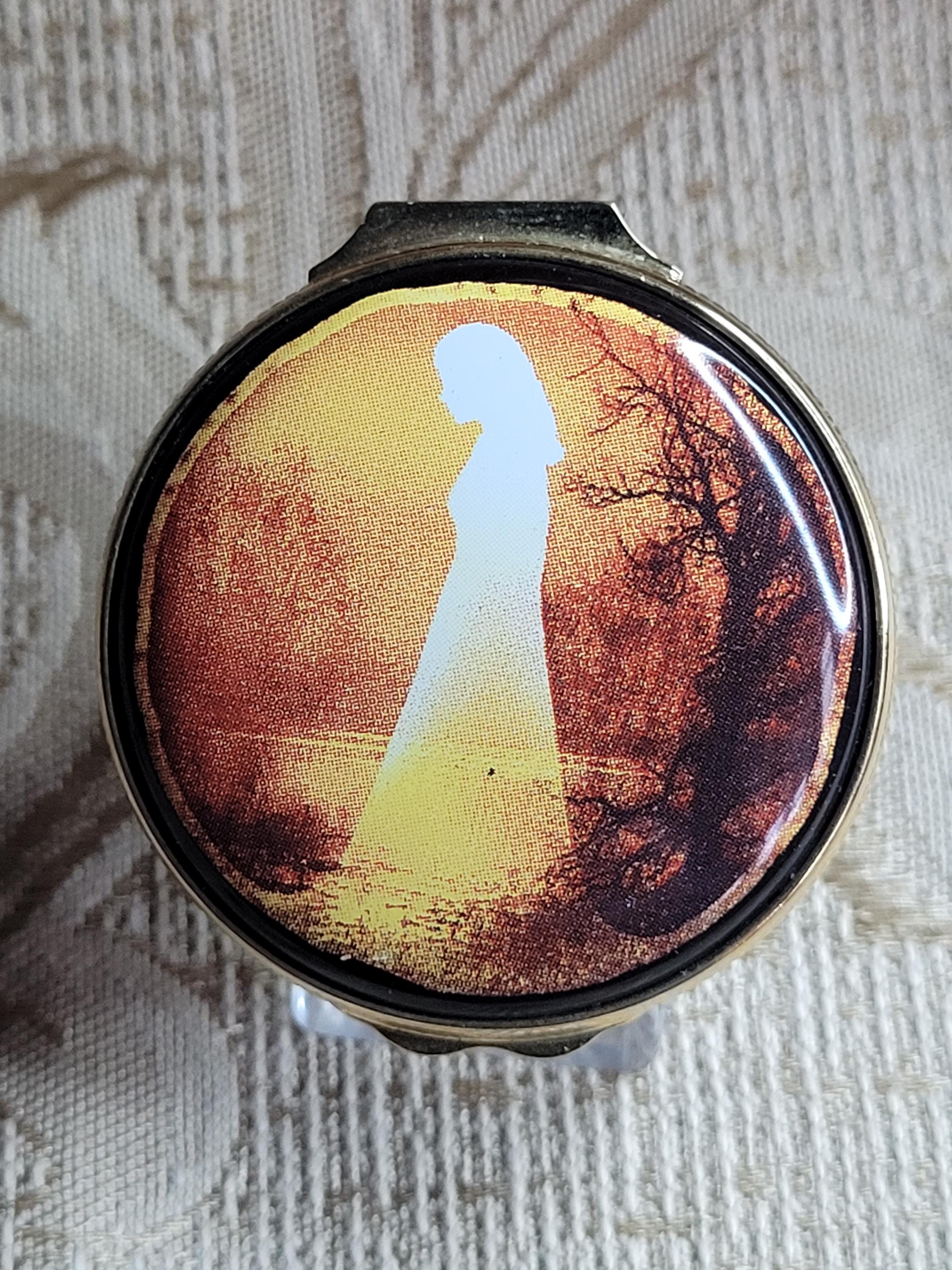 The Woman in White Enamel Trinket Box Toye Kenning Spencer TKS - Etsy