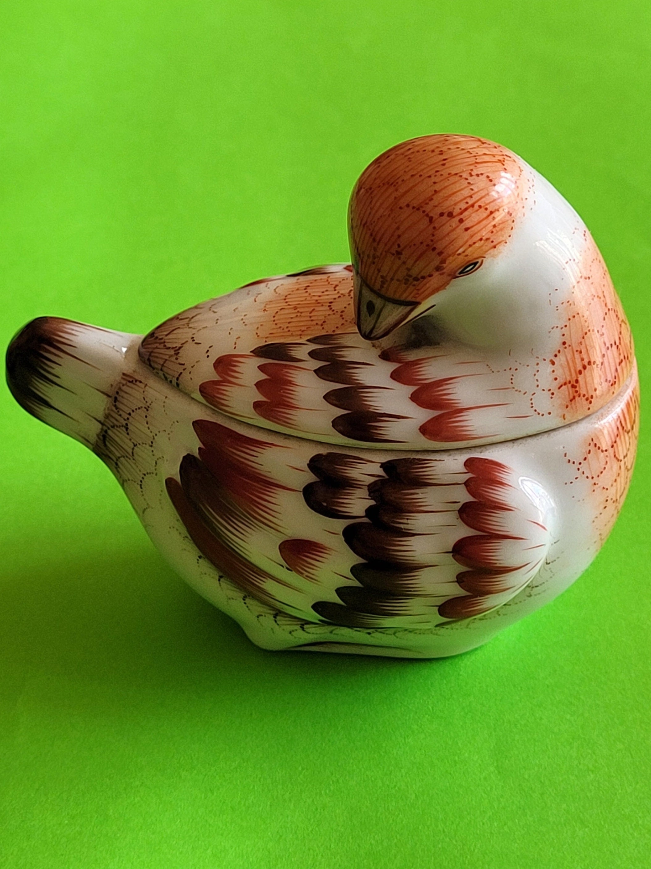 Herend Brown Porcelain Pottery, Ceramics & Glass for sale  Vintage Herend Hungarian porcelain preening bird trinket box display picture 1
