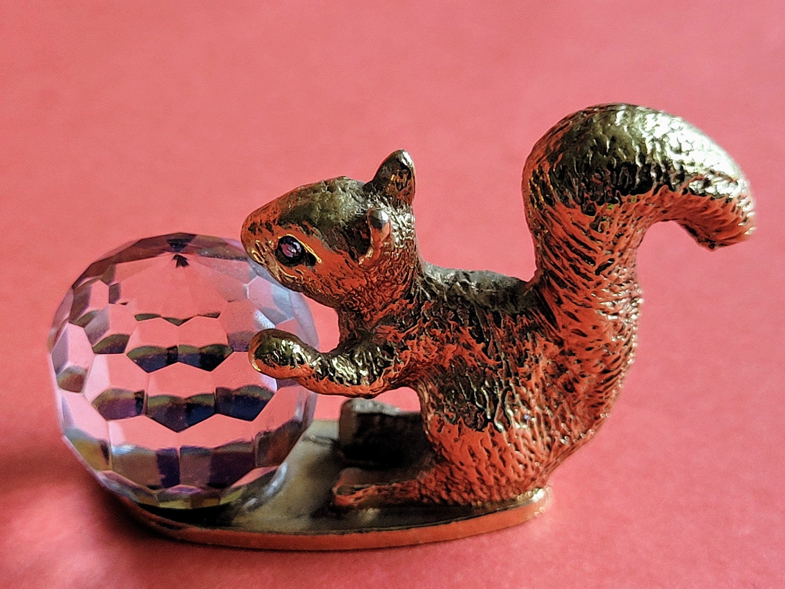 クリスタルスワロスキーで出来たリス チップとデール リス