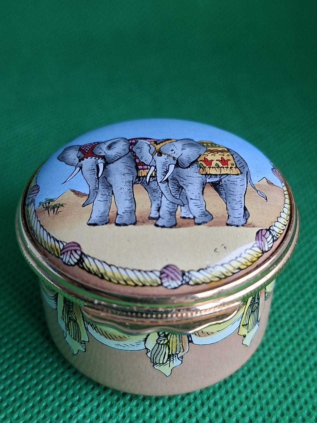 Opera Trinkets Halcyon Days Aida Elephants Metropolitan Opera Trinket Box - Etsy