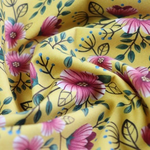 Original fabric with digital print on 100% cotton, floral pattern designed by Crisdemarchi Atelier. image 2