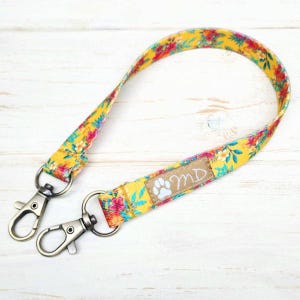 Tropical Flower Phone Wrist Strap / Phone Wristlet / Phone Lanyard / Made in Japan