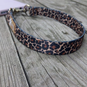 Correa de muñeca para teléfono Leopard / Pulsera para teléfono / Cordón para teléfono / Hecho en Japón