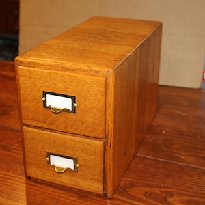 Vintage Vertikale 2 Schublade Holz Bibliothek Karte Katalog