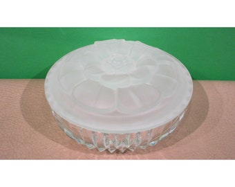 Vintage Round Crystal Glass Trinket Jewelry Dish with Frosted Embossed Floral Patterned Lid Cover