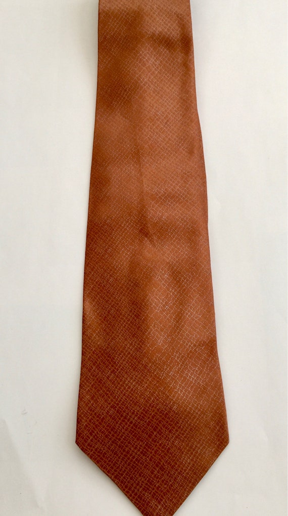 Early 1990's Classic Geoffrey Beene Necktie