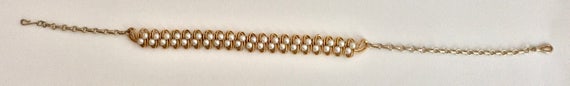 Stunning Double Scroll Faux Pearl, Chain Link and… - image 5