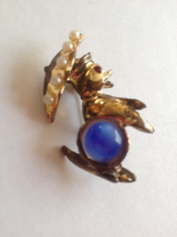 Early 1920's -1930's Whimsical Duck Brooch w/ Umb… - image 3