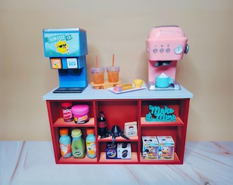 Miniatura da cucina in scala 1:6 con ripiani sfalsati / Mobili per casa delle bambole stampati in 3D