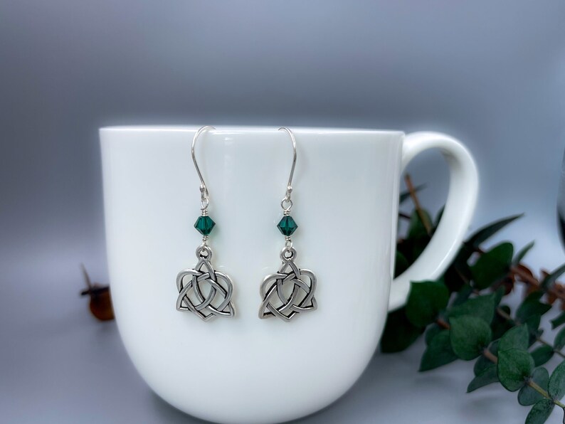 Silver Celtic Sister Knot Earrings Great Gift Idea for Wife or Girlfriend Scottish and Irish Earrings for Women Eternal Heart Earrings 画像 9