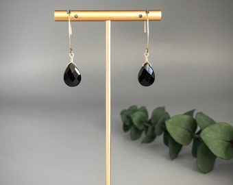 Onyx Drop Earrings Gift for Girlfriend - Minimalist Gold Dangle Earrings for Everyday - Gemstone Jewelry - Elegant Teardrop Earrings for Her