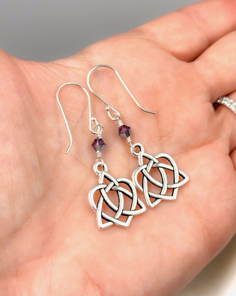 Silver Celtic Knot Charm Earrings on Sterling Silver Ear Wires Great Gift Idea for Girlfriend Scottish and Irish Sister Knot Earrings Bild 3