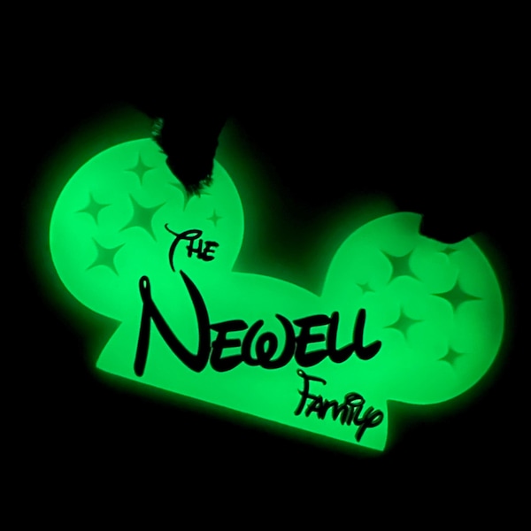 Personalized Glow-in-Dark Disney Park Stroller Tag: Mouse Ears Family Name Locator for Magical Vacations