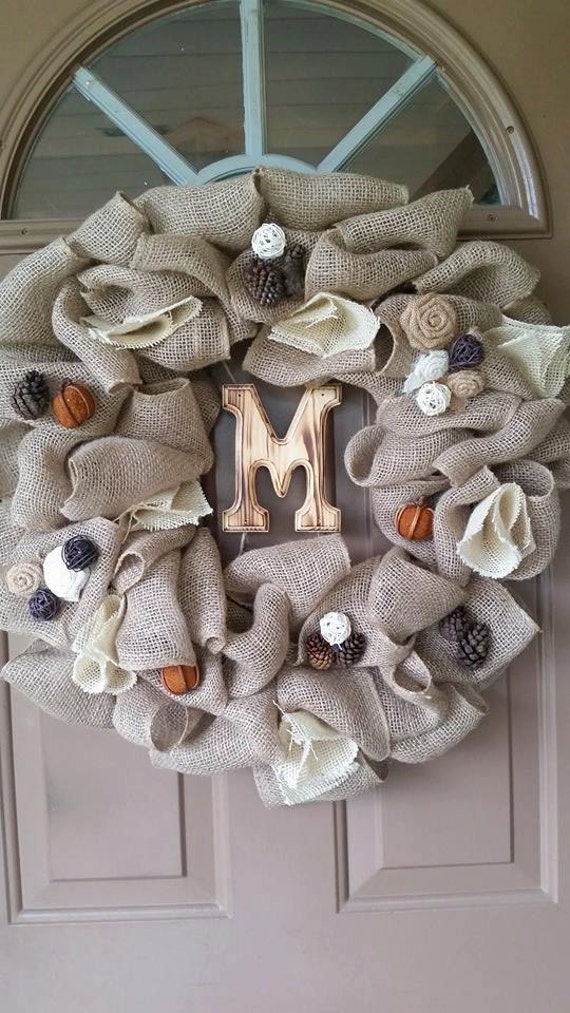 Items similar to Custom made wreaths that range from 12 inches to 18