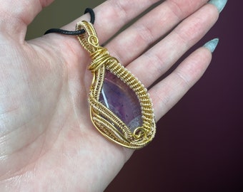 Spiritual leader: Amethyst Healing Crystal Necklace, Healing Stone Pendant, Third Eye Chakra, Spiritual Protection, Awakening