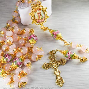 Natural Rose Quartz Catholic 5 Decade Rosary Lamp Work Glass Pink Paters Roses ITALY Stamped Crucifix Queen of Roses Color Medal