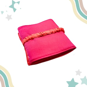 Hot Pink Pink First Period Kit, Emergency kit period teen, menstruation kit, first period gift, first moon gift. sanitary towels pack
