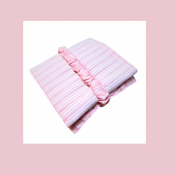 first Period Kit light pink, Women Essentials, teen period kit Discreet Menstruation Pack. School pads Pack. First Moon Gift.