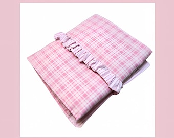 Pink First Period Kit: Teen Girl Essentials, Discreet School Pack