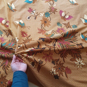 Indonesian batik fabric, traditional Javanese batik sarong, floral peranakan kebaya skirt