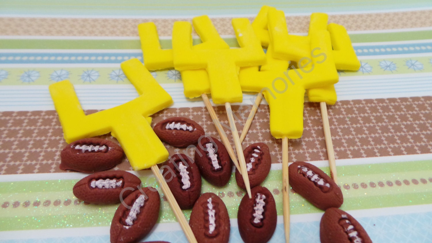 24 EDIBLE FOOTBALL TOPPERS fondant football for cupcakes Etsy