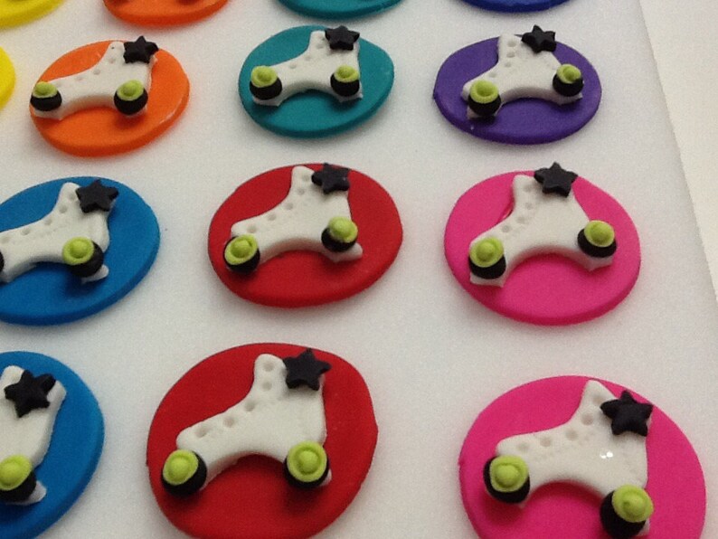 Edible Circle ROLLER SKATE TOPPERS fondant paint Circle Etsy