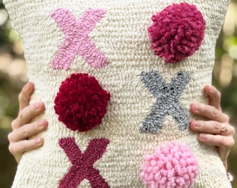 XO Valentine's Day Tufted Throw Pillow