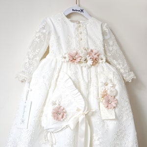 Robe de baptême bébé fille | Robe de baptême ou de dédicace Burbvus vintage G042 | Ensemble de tenue de baptême et de bougies assorties faits main