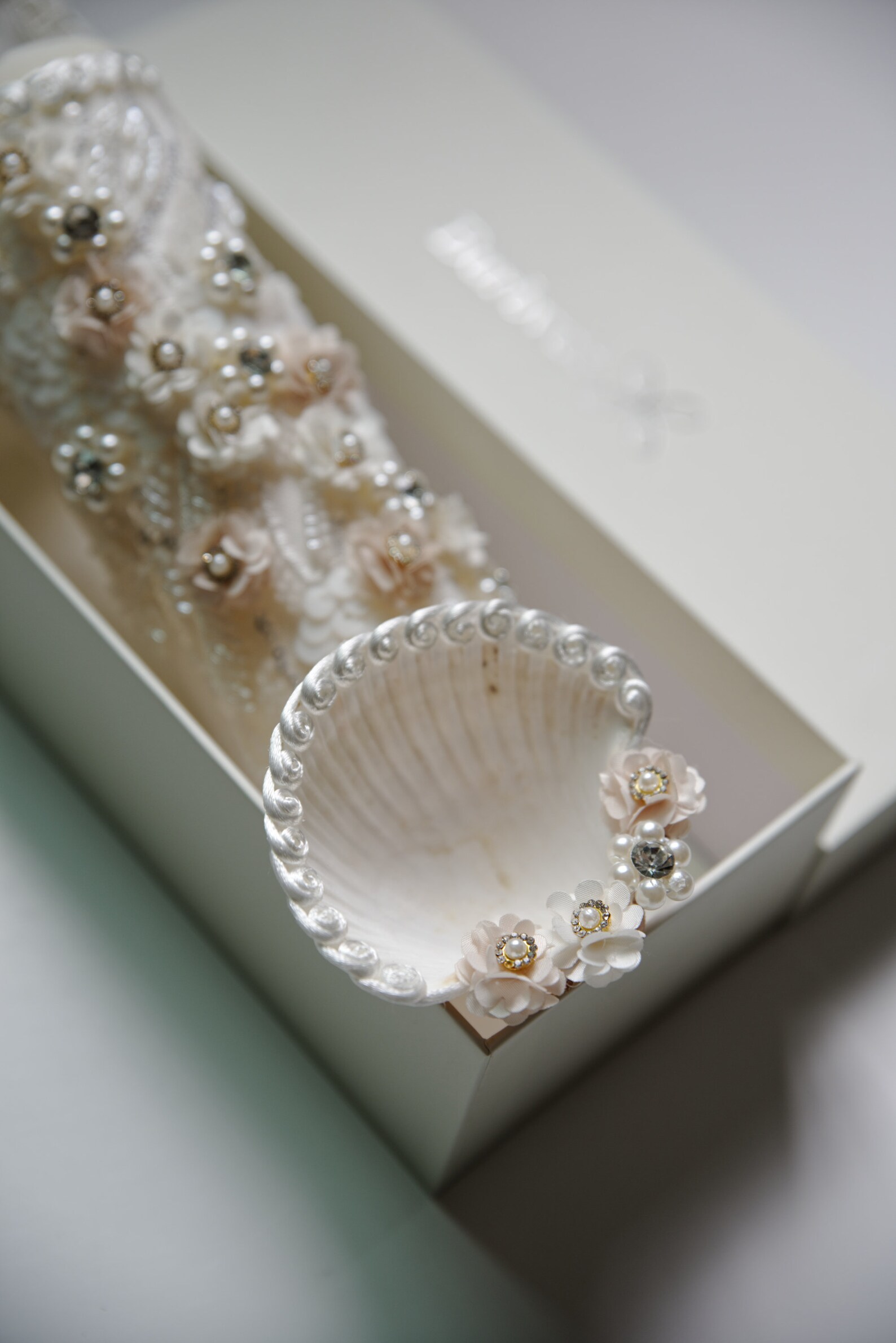 Handmade Baptism Candle Set Burbvus Model # 33 | Candle + Shell + Hanky ...