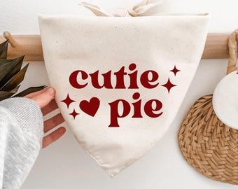 Cute Pie Valentine&#39;s Day Dog Bandana, cat or pet scarf, White and Red hearts, Photoshoot prop item, Cute Gift Idea, Simple, Linen, Trending