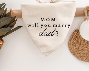 ¿Quieres casarte conmigo? Bandana para perro, mamá y papá, propuesta sorpresa, simple, incluye mascota, estético, neutral, blanco, playa, compromiso, sesión de fotos