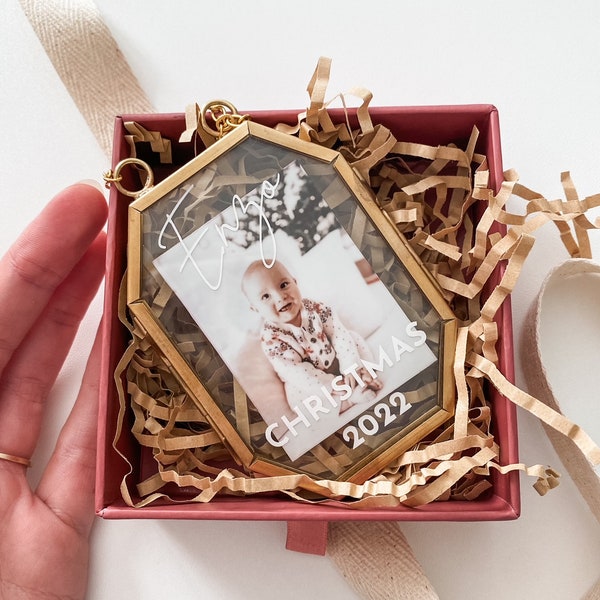 Personalisierter Foto- und Namensschmuck, handgefertigt, erstes Weihnachtsfest für Babys, Geschenkidee für Mama und Großeltern, Weihnachten 2026, Kinder, individuell gestaltbar