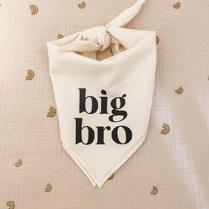 Big Sis or Big Bro Dog Bandana (For baby announcement, birth announcement, maternity photoshoot) Natural linen beige neutral
