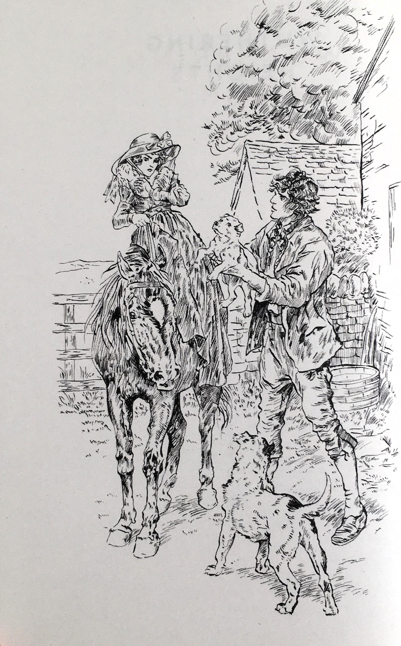 Pu&ograve; includere: Un'illustrazione a inchiostro in bianco e nero che raffigura una persona con un cappello a tesa larga a cavallo, mentre un'altra persona sta vicino tenendo in mano un cucciolo. Un secondo cane sta a terra guardando verso l'alto.