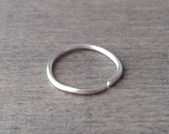 Silber Ohrring, Knorpelohrring, Silber Daith Hoop, kleine Creolen, 20, 18, 16 gauge Helix Piercing, Sterling Silber Körperschmuck