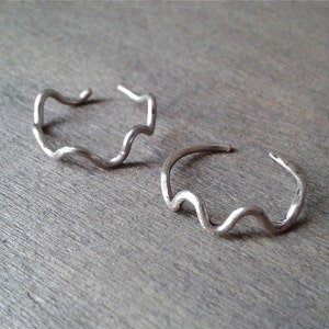 Silver toe ring, sterling silver midi ring, wavy open ring, abstract minimalist ring silver 925 stackable knuckle ring, toe rings for women