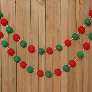 Red and Green Felt Ball Garland