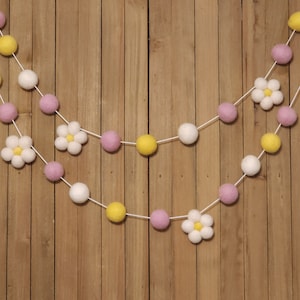Pink and Yellow Daisy Felt Ball Garland, Girl Nursery Decor, Baby Shower Decorations, Birthday Party, Little Girls Room