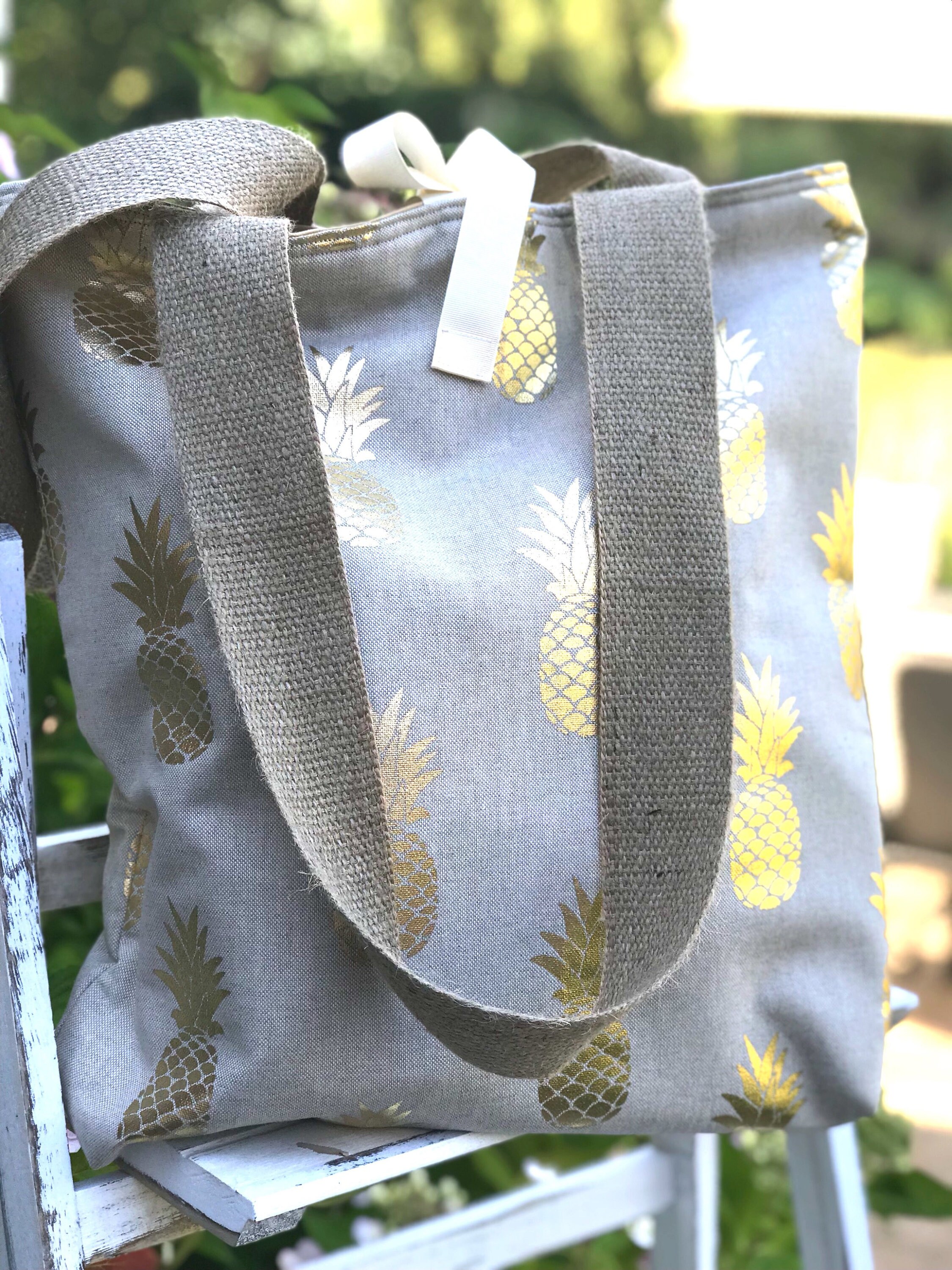 Gold pineapple beach bag deals