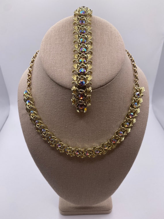 Vintage aurora borealis goldtone necklace and bra… - image 1