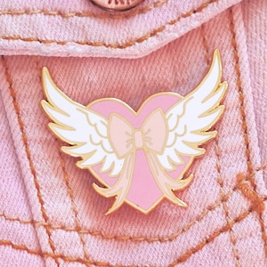 Winged Heart Enamel Pin - Madoka Magica - Magical Girl - Sailor Moon - Magical girl pins - Pink Heart Kawaii - Cute Pins - Heart with wings