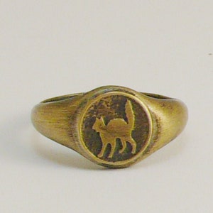 Cat Bronze Signet Ring with 1cm Round Top, Cat Lovers Gift, Sister Gift, Bague Chat, Anello Gatto, Katzenring