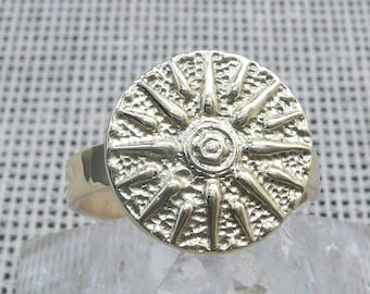 Vergina Sun Ring, Ancient Greek Star Disk 14mm,  Sun Pinky Ring, Solar Symbol, Signet Ring For Women, Star Ring, Bague Grec