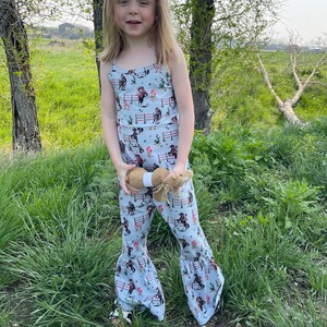 Girls&#39; Retro Cowgirl Romper: Western Jumpsuit, Pink or Blue