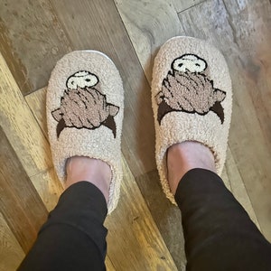 Fuzzy Highland Cow Slippers: Cozy Cowgirl Gift - Etsy