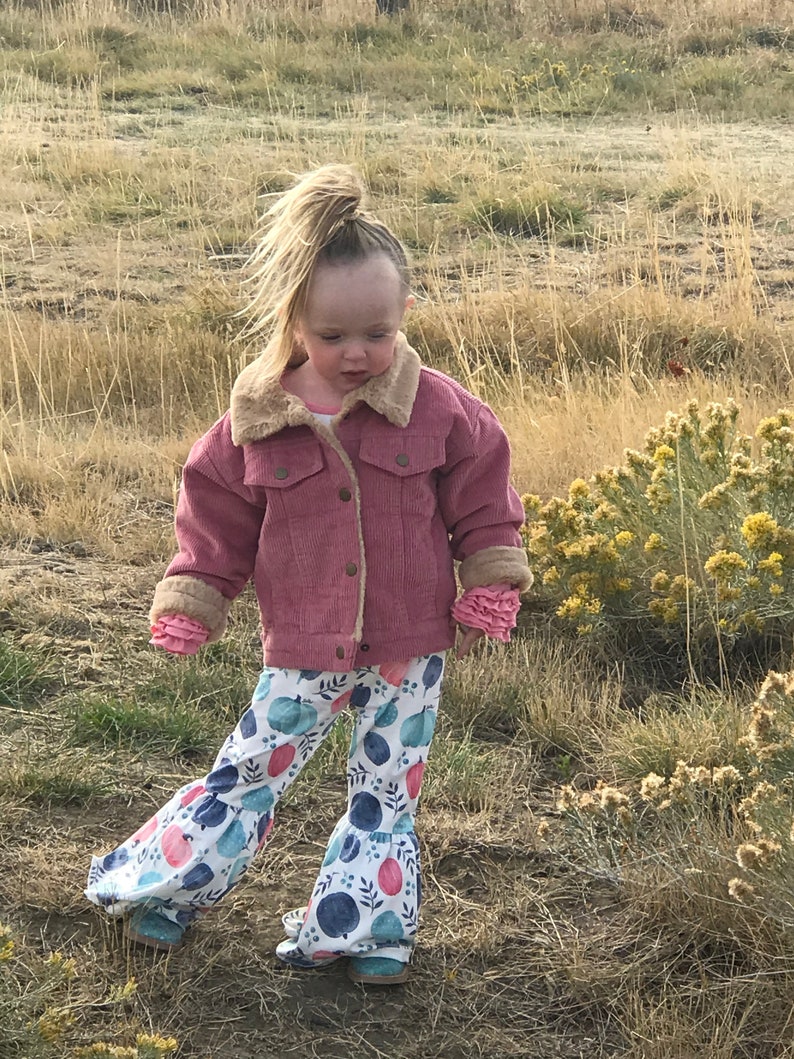 Kids Western Corduroy Coats with very soft and warm Sherpa lining. Available in pink, yellow and brown.